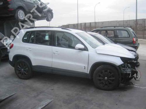 VW TIGUAN (5N_) 206810