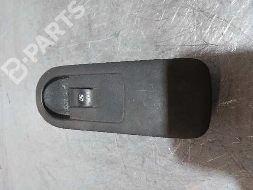 Used Right front window switch Right front window switch RENAULT SCÉNIC II (JM0/1_) 1.5 dCi (JM1E, JM16) (106 hp) 7456817 7456817