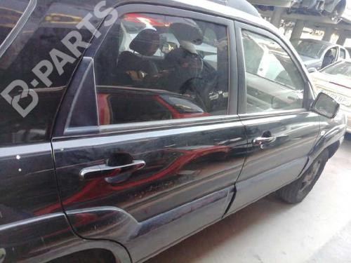 Injection rail KIA SPORTAGE II (JE_, KM_) 2.0 i 16V | BP10711934M98 