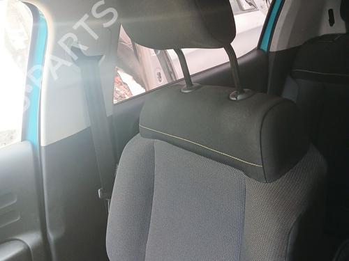 Asiento delantero derecho Asiento delantero derecho CITROËN C3 III (SX) 1.2 PURETECH 82 (82 hp) 36436101 36436101