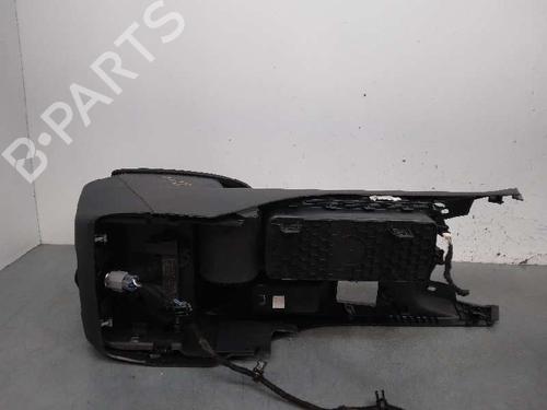 Armrest / Center console FORD FOCUS IV (HN) 1.0 EcoBoost mHEV | BP12150098I20