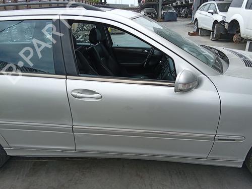 Used Right front door Right front door 37521824 37521824
