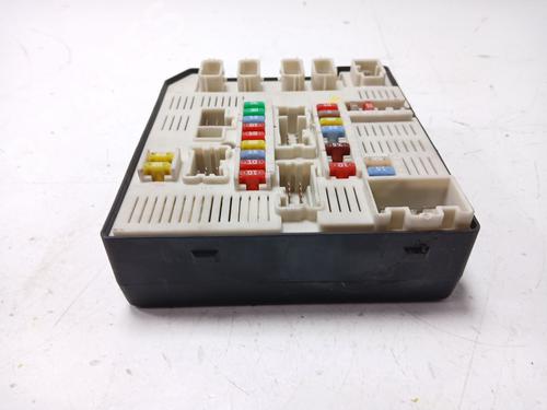 Fuse box RENAULT LAGUNA III (BT0/1) 2.0 dCi GT (BT11, BT1E, BT1N) | BP30507318E1