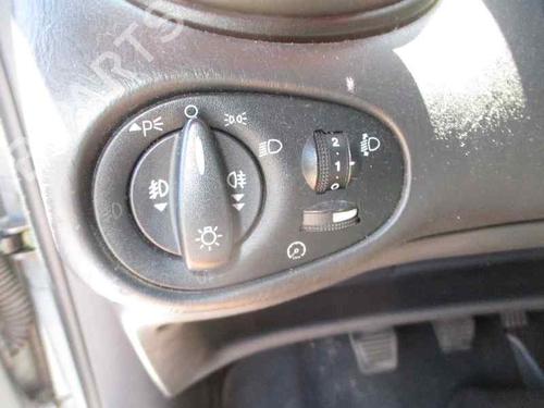 Fuse box FORD FOCUS I Turnier (DNW) 1.8 TDCi | BP2384939E1 