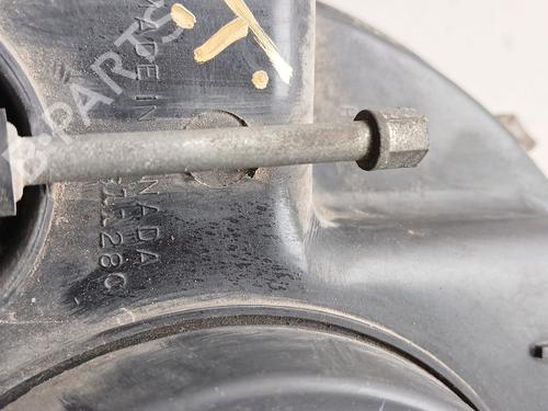 Left headlight JEEP CHEROKEE (KJ) 2.4 4x4 | BP31211044C28