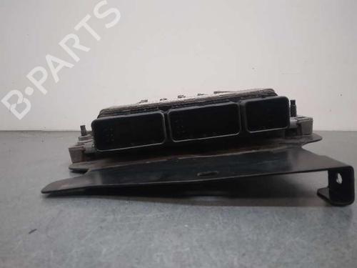 Engine control unit (ECU) RENAULT MEGANE III Hatchback (BZ0/1_, B3_)  | BP18038213M57 