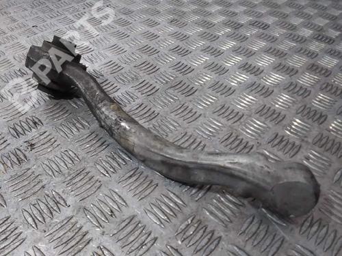 Used Left front suspension arm Left front suspension arm MERCEDES-BENZ C-CLASS (W204) C 200 CDI (204.001) (136 hp) 10208308 10208308