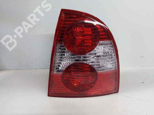 Right taillight VW PASSAT B5.5 (3B3) 1.9 TDI | BP3639414C35 