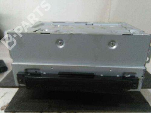 Used Radio VOLVO V40 Hatchback (525) D2 (120 hp) 4401582