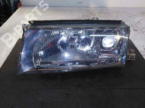Used Left headlight SKODA OCTAVIA I (1U2) 1.6 (102 hp) 4553583