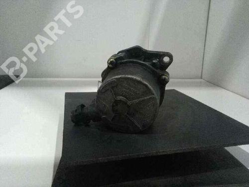 Used Vacuum pump RENAULT KANGOO (KC0/1_) D 65 1.9 (KC0E, KC02, KC0J, KC0N) (64 hp) 3646647