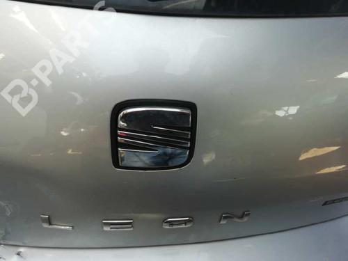 tailgate-handle-seat-leon-1p1-6j4827565a-2ofase-6j4827565-2005-2006-2007-2008-2009-2010-2011-2012-2013-10488830 main image