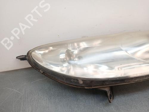 Right headlight PEUGEOT 407 (6D_) 2.0 HDi 135 (6DRHRH, 6DRHRE, 6DRHRG, 6DRHRJ) | BP28621522C29 
