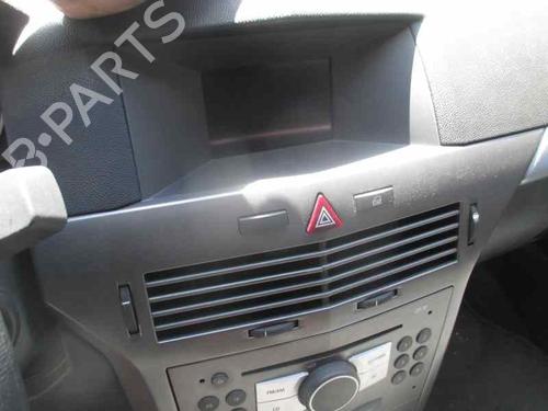 Fuse box OPEL ASTRA H (A04)  | BP2371203E1 