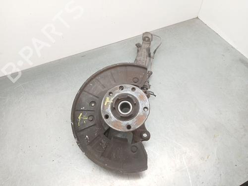 Used Right front steering knuckle Right front steering knuckle PORSCHE CAYENNE (9PA) 3.2 (250 hp) 33538198 33538198