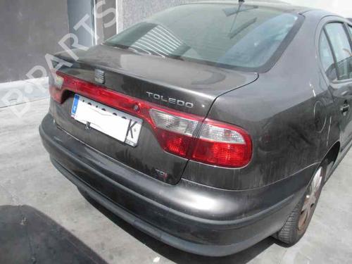 Rudehejsemotor bagstkærm venstre SEAT TOLEDO II (1M2) 1.9 TDI | BP2392844E23 