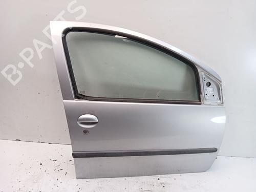 Used Right front door Right front door PEUGEOT 107 (PM_, PN_) 1.0 (68 hp) 39147342 39147342