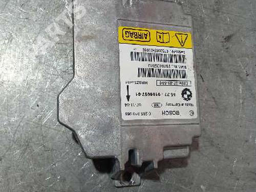 Used ECU airbags BMW 1 (E81) 118 d (143 hp) 7003654