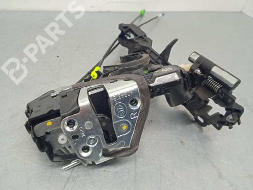 Used Front right lock TOYOTA AURIS (_E18_) 1.8 Hybrid (ZWE186_, ZWE186R) (136 hp) 8498458