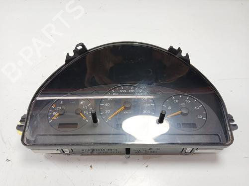 Used Instrument cluster Instrument cluster MERCEDES-BENZ M-CLASS (W163) ML 270 CDI (163.113) (163 hp) 32858832 32858832