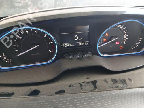 Cockpit PEUGEOT 2008 I (CU_) 1.2 THP 130 / PureTech 130 (130 hp) 26449181