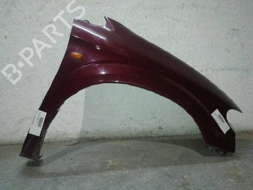 Used Right front fenders CHRYSLER VOYAGER IV (RG, RS) [1999-2008]  9366534