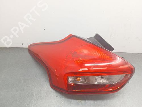 left-taillight-ford-focus-iii-2010-2011-2012-2013-2014-2015-2016-2017-2018-2019-2020-33021083 main image