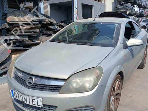 Brugte OPEL ASTRA H TwinTop (A04) 1.9 CDTi (L67) (150 hp) 3572477