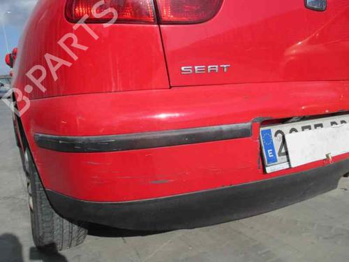Left front fog light SEAT LEON (1M1) 1.9 TDI | BP2399342C30 