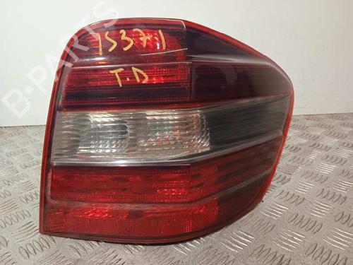 Used Right taillight MERCEDES-BENZ M-CLASS (W164) ML 420 CDI 4-matic (164.128) (306 hp) 13101046