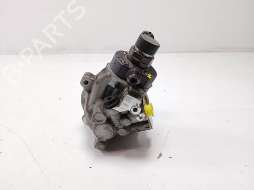 Used Injection pump PEUGEOT 3008 II SUV (MC_, MR_, MJ_, M4_) 1.5 BlueHDi 130 (131 hp) 32780409