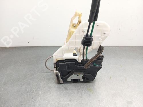 rear-left-lock-kia-sorento-ii-xm-2009-2010-2011-2012-2013-2014-2015-2016-33021065 main image