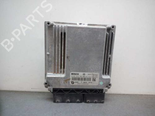 Used Engine control unit (ECU) BMW 5 (E60) 520 d (150 hp) 18569422