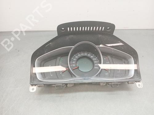 Cockpit VOLVO S60 II (134) DRIVe / D2 (114 hp) 32345984