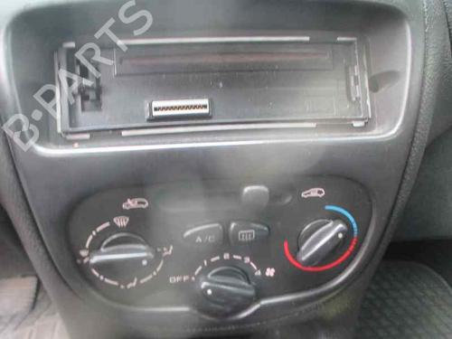 Steering column stalk PEUGEOT 206 Hatchback (2A/C) 1.9 D | BP2369887I23 
