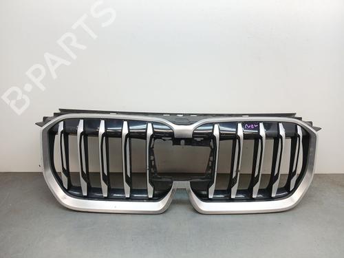 Used Grille Grille BMW X1 (U11) xDrive 20 d Mild-Hybrid (163 hp) 40530724 40530724