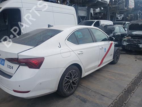 Used Parts SKODA OCTAVIA IV (NX3, NN3, PV3) 1.5 TSi (150 hp) 4458587