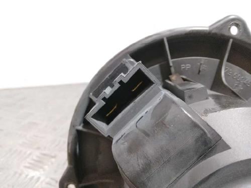 Heater blower motor LAND ROVER RANGE ROVER SPORT I (L320) 2.7 D 4x4 | BP9703716M62 