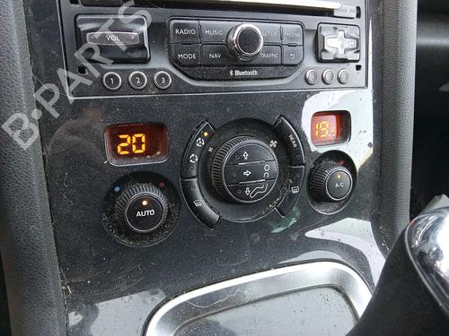 climate-control-peugeot-5008-0u_-0e_-2009-2010-2011-2012-2013-2014-2015-2016-2017-38955943 main image