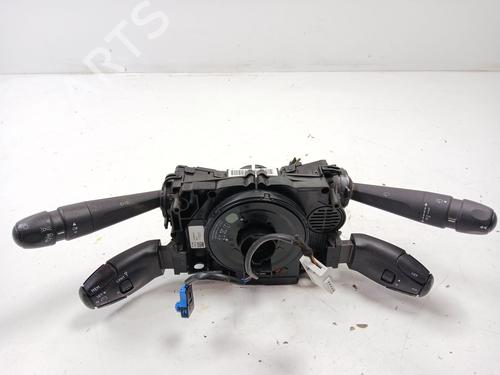 switch-opel-vivaro-c-van-k0-2019-32775383 main image