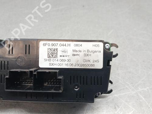 Climate control SEAT ARONA (KJ7, KJP) 1.0 TSI | BP39175715I5 - Image 6