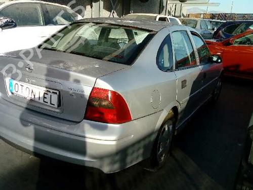 Left taillight OPEL VECTRA B (J96) 1.6 i 16V (F19) | BP2424324C34 