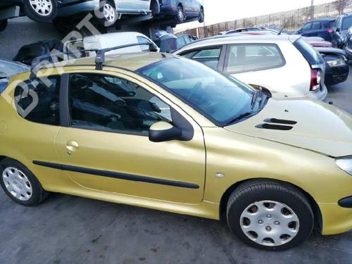 Fuse box PEUGEOT 206 Hatchback (2A/C) 1.4 HDi eco 70 | BP23190001E1 