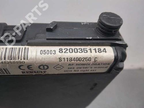 Fuse box RENAULT GRAND SCÉNIC II (JM0/1_) | BP11334698E1