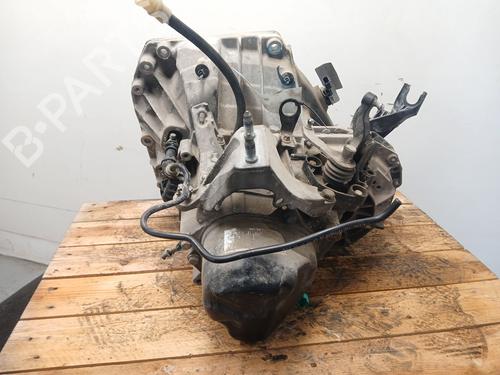 Gearbox DACIA SANDERO II TCe 90 (B8M1, B8MA, B8AC) | BP28070831M3