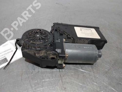 Used Right front window motor VW TOUAREG (7LA, 7L6, 7L7) 5.0 V10 TDI (313 hp) 8833503