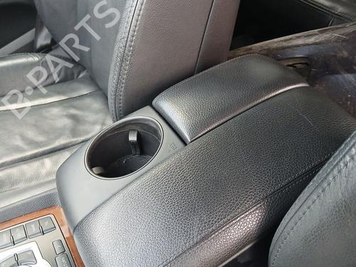 Apoyobrazos central AUDI Q7 (4LB) 3.0 TDI quattro (233 hp) 31706012