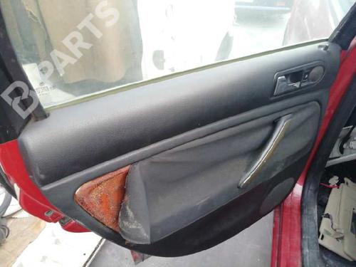 Rear right lock VW PASSAT B5 (3B2) 1.9 TDI | BP7479430C99 