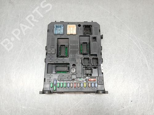 boite-a-fusibles-citroen-berlingo-multispace-b9-2008-31807586 main image