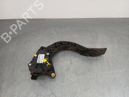 Pedal Pedal RENAULT CAPTUR II (HF_) 1.0 TCe 90 ECO-G (HFM6) (91 hp) 35790889 35790889